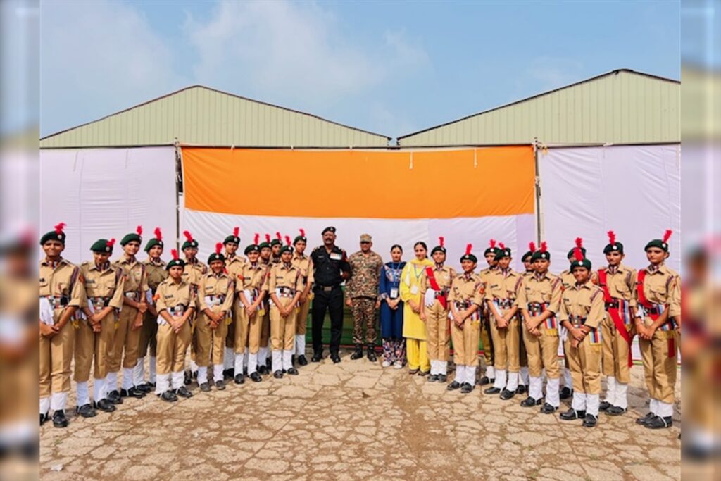 Independence Day celebration at Sri Hemkunt Sahib Sen. Sec. School