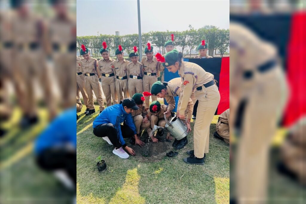 Independence Day celebration at Sri Hemkunt Sahib Sen. Sec. School
